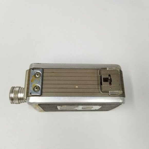 Vintage Kodak Brownie Black Silver 8MM Movie Camera II 13mm f/19 lens - Picture 4 of 6